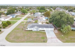 220 Punta Alta Court, Lehigh Acres, FL 33936 - MLS#2026016817