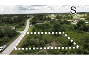 752 Gallo Avenue, Lehigh Acres, FL 33974 - MLS#2026016840