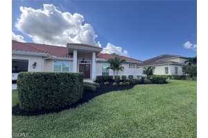 9811 Ensign Court, Fort Myers, FL 33919 - MLS#2026016846