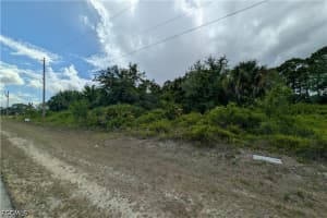 346 Genoa Avenue, Lehigh Acres, FL 33974 - MLS#2026016886