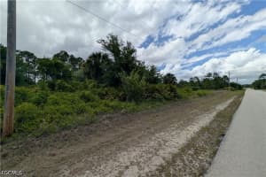 346 Genoa Avenue, Lehigh Acres, FL 33974 - MLS#2026016886