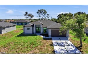 431 Palmyra Avenue, Lehigh Acres, FL 33974 - MLS#2026016910