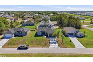 431 Palmyra Avenue, Lehigh Acres, FL 33974 - MLS#2026016910
