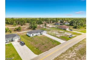 1137 Columbus Boulevard, Lehigh Acres, FL 33974 - MLS#2026016947