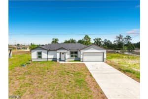 1137 Columbus Boulevard, Lehigh Acres, FL 33974 - MLS#2026016947