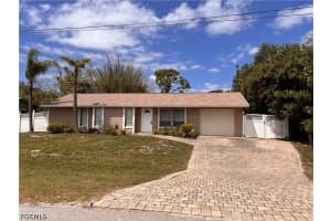 1933 FLAMINGO Drive, North Fort Myers, FL 33991 - MLS#2026016972