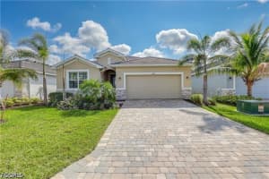 4392 Lemongrass Dr, Fort Myers
