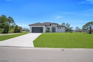 3901 3rd St Sw, Lehigh Acres
