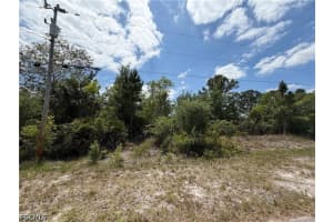 662 Chemstrand Street, Lehigh Acres, FL 33974 - MLS#2026017124