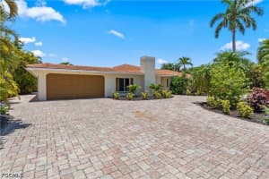 9421 Moonlight Drive, Sanibel, FL 33957 - MLS#2026017145