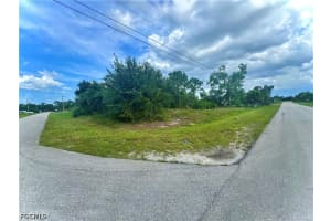 2519 38th Street, Lehigh Acres, FL 33976 - MLS#2026017171