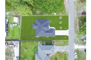 2704 15th Street, Lehigh Acres, FL 33976 - MLS#2026017181