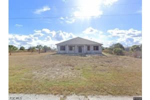 209 Nautilus Ave, Labelle