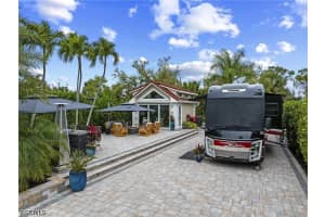 4706 Southern Breeze Drive, Naples, FL 34114 - MLS#2026017277