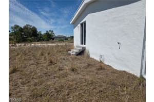 2913 34th Street, Lehigh Acres, FL 33976 - MLS#2026017283