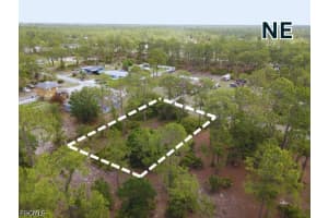 1211 8th Avenue, Lehigh Acres, FL 33972 - MLS#2026017295