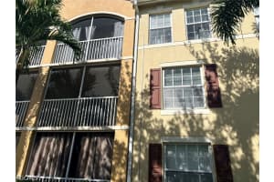 4113 Residence Dr 213, Fort Myers