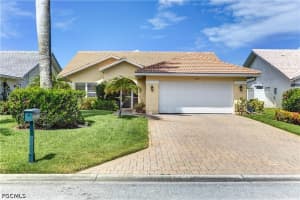 372 Fox Den Circle, Naples, FL 34104 - MLS#2026017333