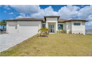 3805 1st Street, Cape Coral, FL 33991 - MLS#2026017347