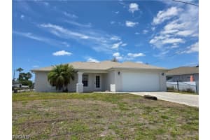 1912 Sunshine Boulevard, Lehigh Acres, FL 33976 - MLS#2026017393