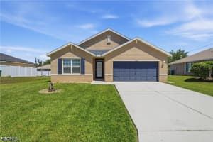 2521 Sw 11th Pl, Cape Coral