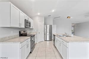 1319 14th Place, Cape Coral, FL 33993 - MLS#2026017405