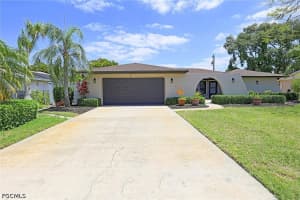 3739 3rd Place, Cape Coral, FL 33904 - MLS#2026017456