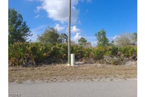 2708 38th Street, Lehigh Acres, FL 33971 - MLS#2026017557