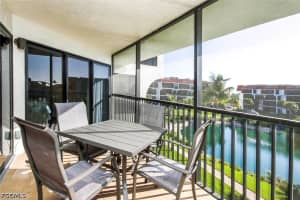 2445 Gulf Drive, Sanibel, FL 33957 - MLS#2026017605