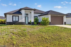 1715 Sw 3rd St, Cape Coral