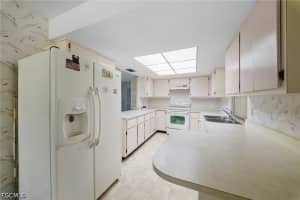 2225 dover Avenue, Fort Myers, FL 33907 - MLS#2026017691