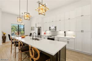 3325 8th Court, Cape Coral, FL 33914 - MLS#2026017696