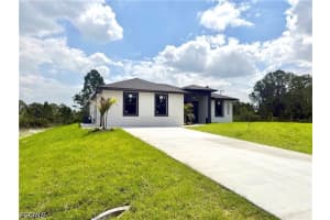 1003 Elgin Street, Lehigh Acres, FL 33974 - MLS#2026017722