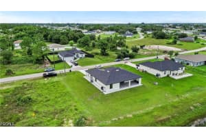 1904 crawford Avenue, Lehigh Acres, FL 33971 - MLS#2026017778