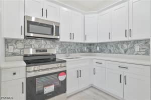 2219 Carver Avenue, Fort Myers, FL 33916 - MLS#2026017795