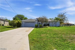 46 1st Way, Cape Coral, FL 33993 - MLS#2026017848