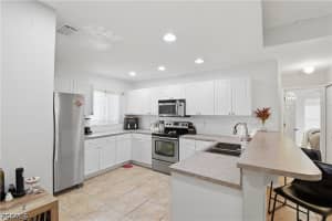 46 1st Way, Cape Coral, FL 33993 - MLS#2026017848