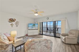 1901 Clifford Street, Fort Myers, FL 33901 - MLS#2026017861