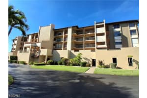 4013 Se 20th Pl 402, Cape Coral