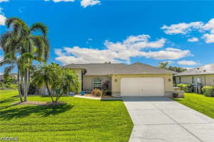 311 17th Place, Cape Coral, FL 33909 - MLS#2026017914
