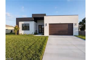 477 Rayford Street, Lehigh Acres, FL 33974 - MLS#2026017917