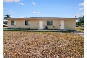 2239 Iris Way, Fort Myers
