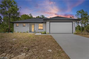 3306 42nd St W, Lehigh Acres