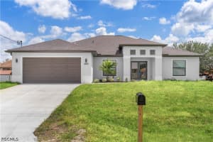 2807 28th Street, Lehigh Acres, FL 33976 - MLS#2026018032