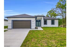 586 Genoa Ave S, Lehigh Acres