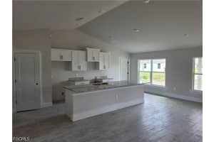 239 25th Place, Cape Coral, FL 33993 - MLS#2026018073