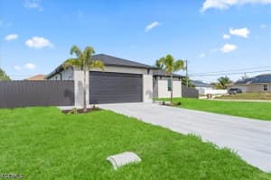 1420 12th Place, Cape Coral, FL 33909 - MLS#2026018109