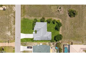 126 39th Place, Cape Coral, FL 33991 - MLS#2026018121