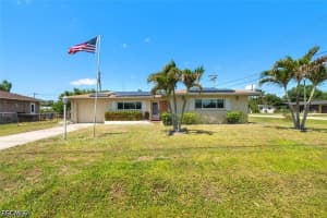 190 Brooks Road, North Fort Myers, FL 33917 - MLS#2026018131