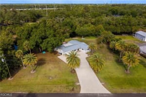 17041 Lake Drive, North Fort Myers, FL 33917 - MLS#2026018189